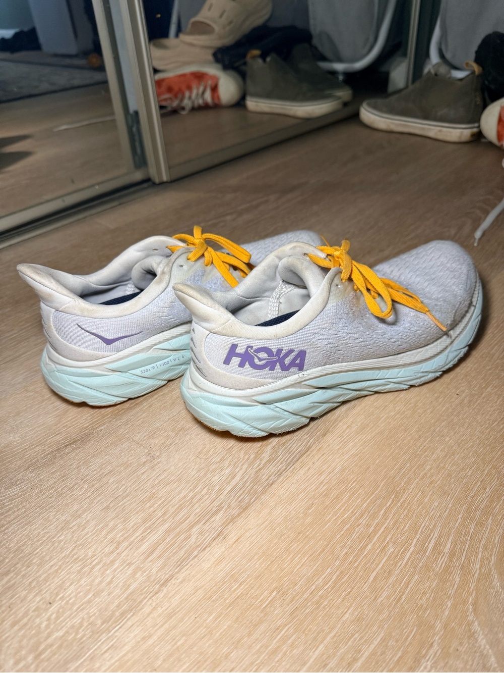 HOKA Clifton 8 Women’s Running Shoes